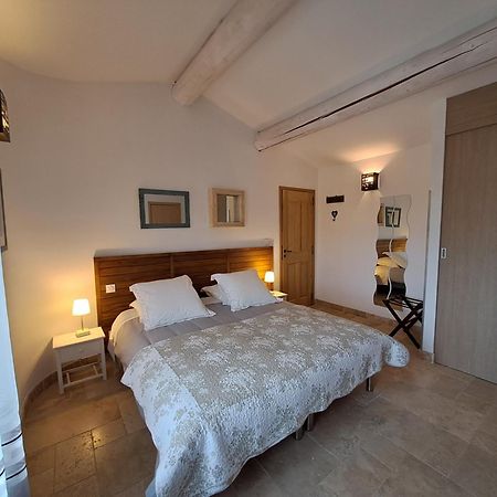 Les Grenadiers De Saint Sat Room photo